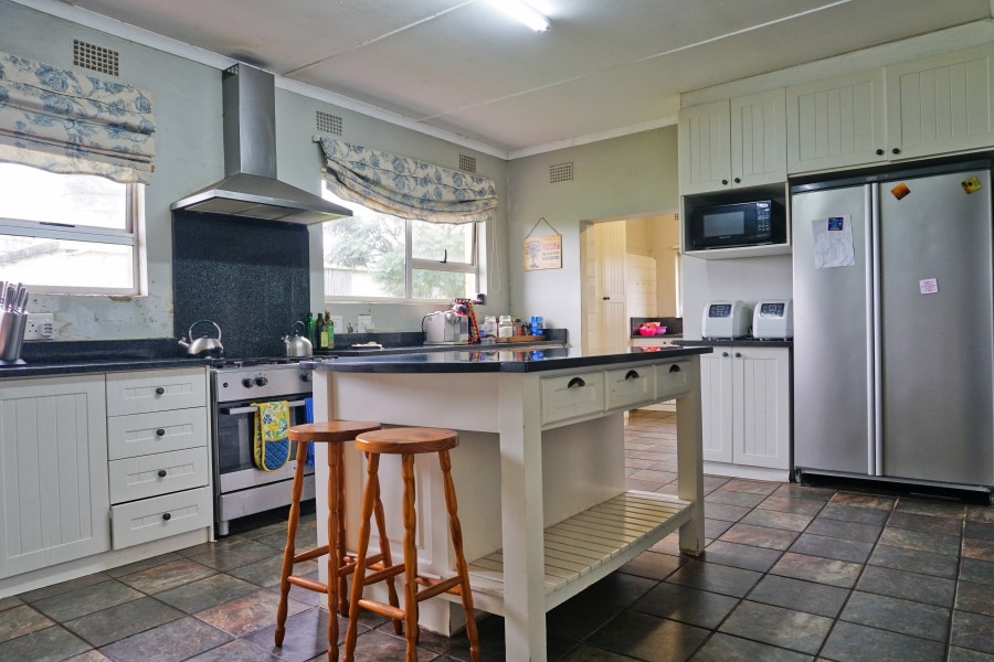 5 Bedroom Property for Sale in East London Rural Eastern Cape